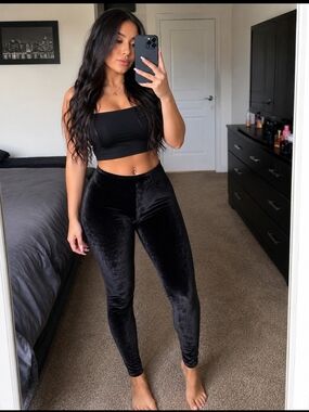 Black Velvet High-Waist Leggings - Women's Pants